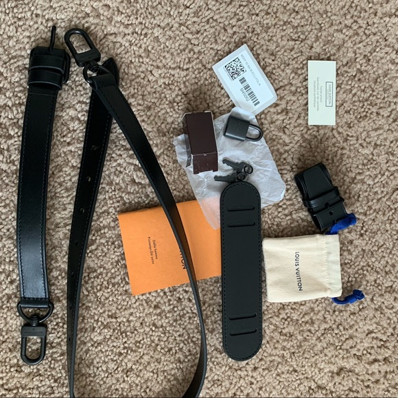 SOLD!!! NWT Louis Vuitton Foliage Keepall 50 - Picture 4 of 16